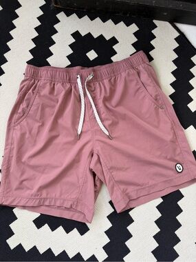 Vuori Mauve Pink Casual Drawstring Shorts